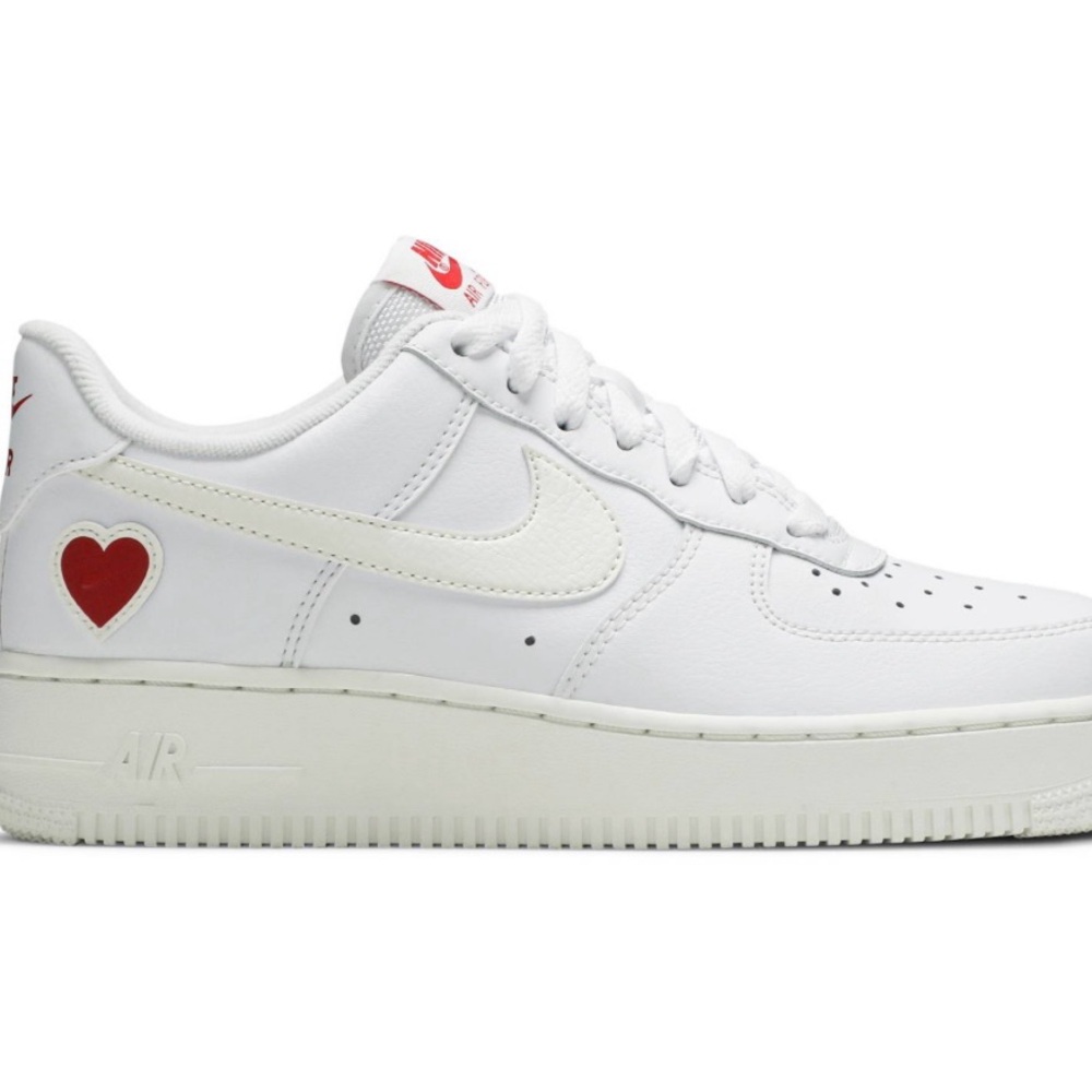 Nike Air Force One Valentines Day Edition